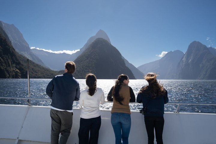 Milford Sound Coach & Cruise ex Te Anau Stunning Views with Lunch - Photo 1 of 14